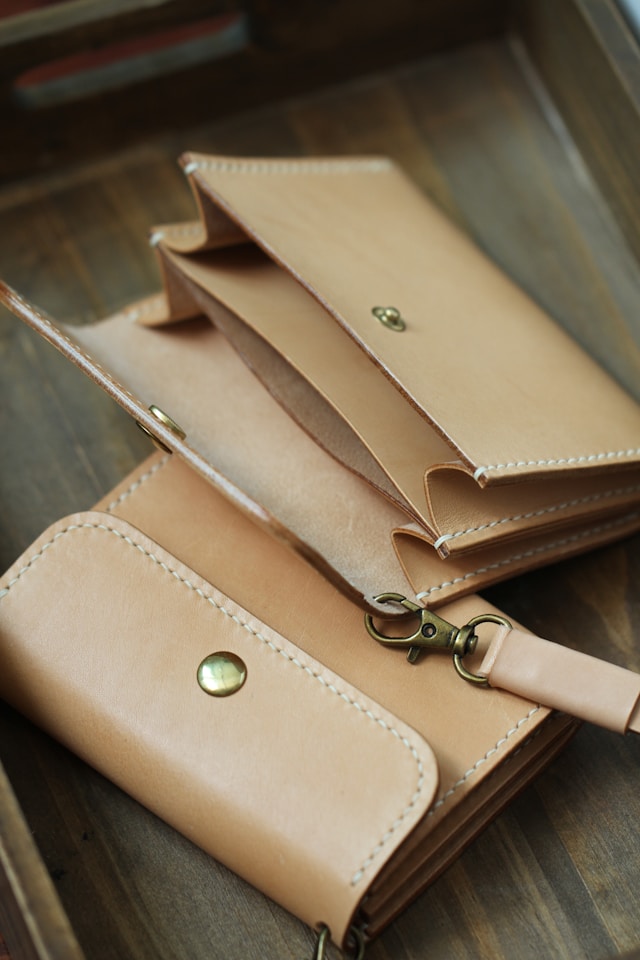 Women's leather products